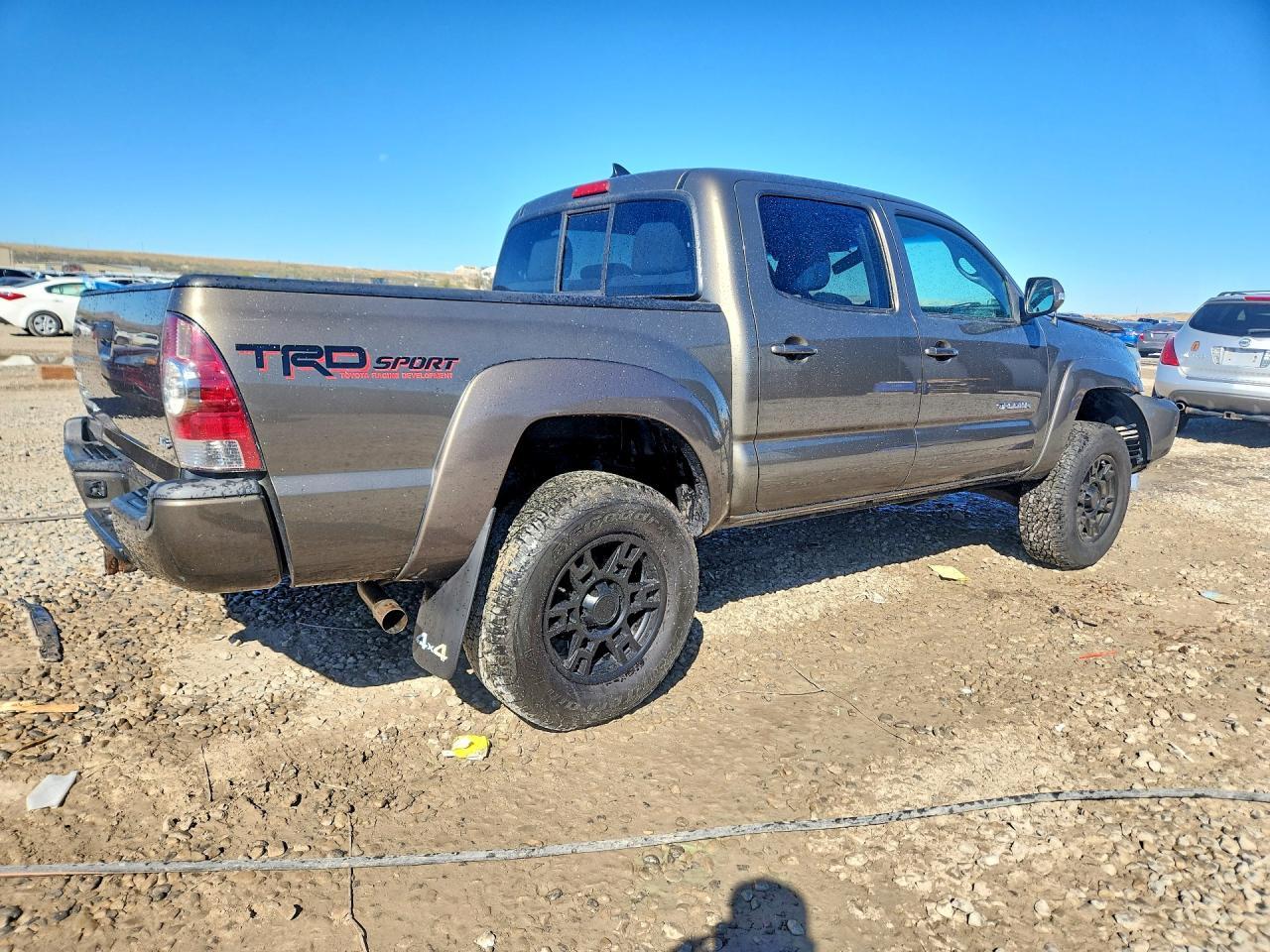 2014 Toyota Tacoma V6 - Image 3