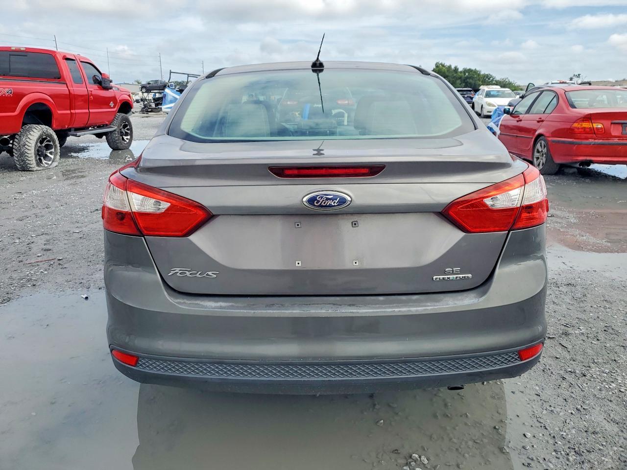 2013 Ford Focus Se - Фото 6