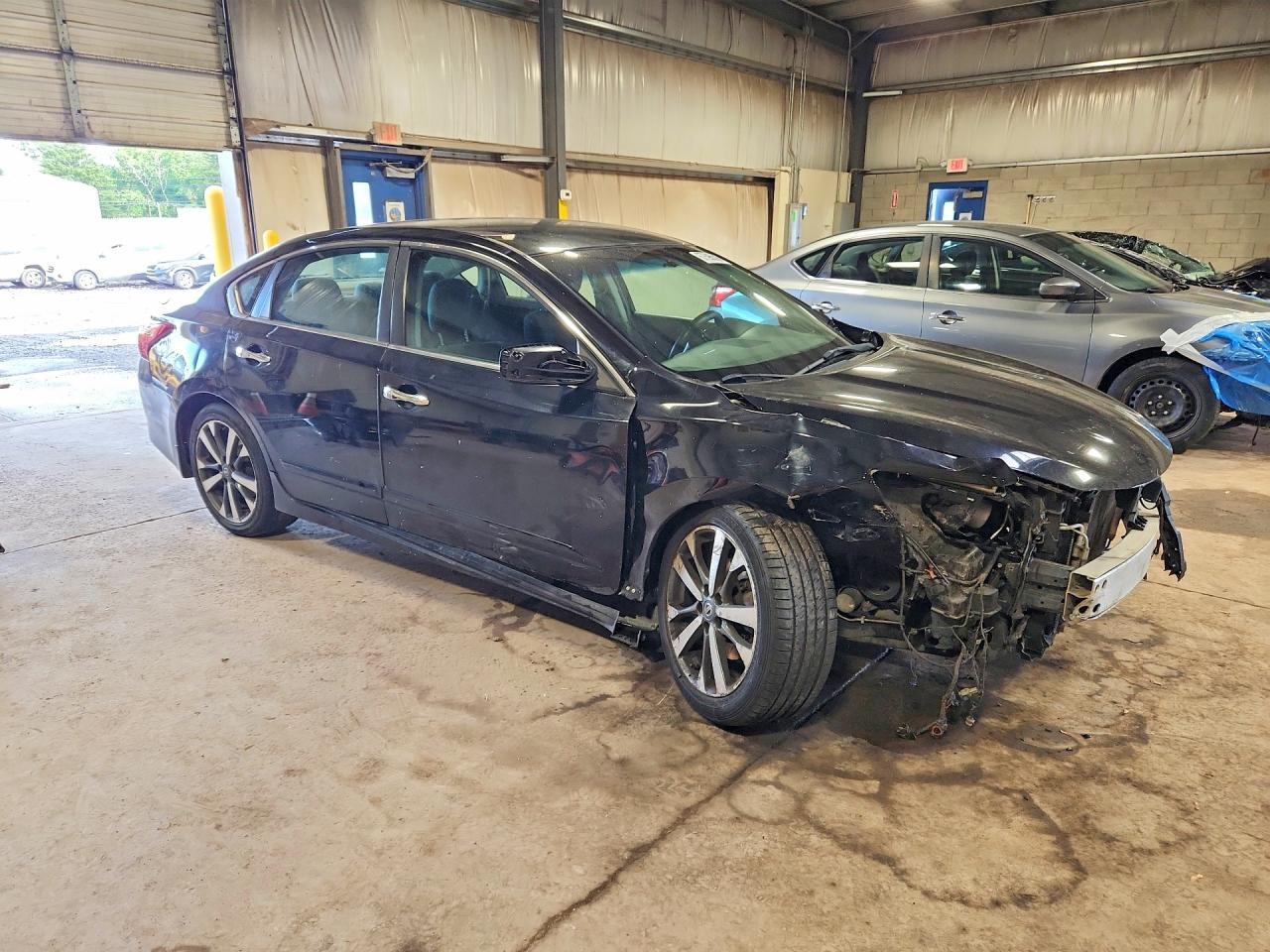 2015 Nissan Altima 2.5 S - Фото 4
