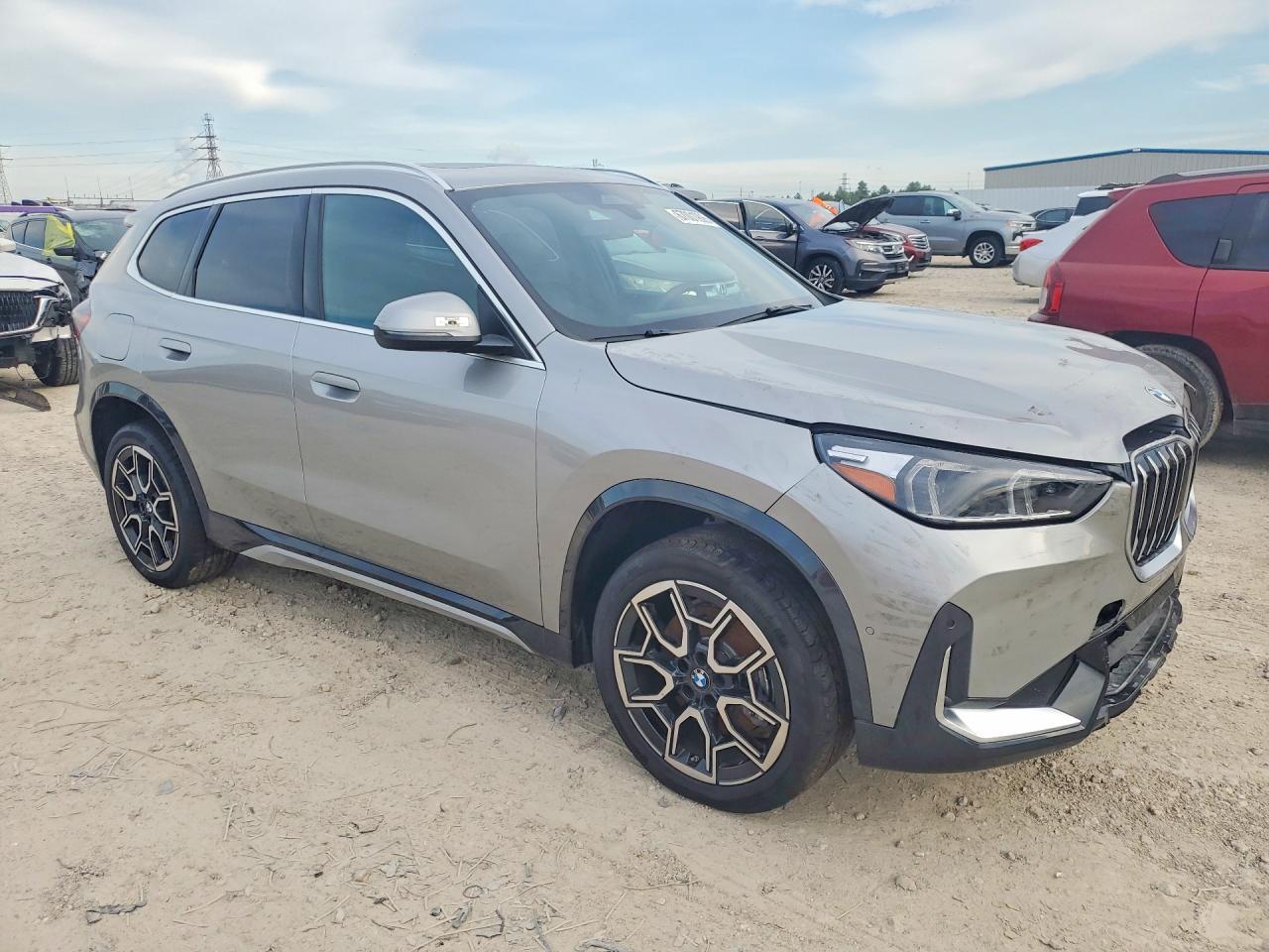 2026 BMW X1 xDrive28I - Фото 4