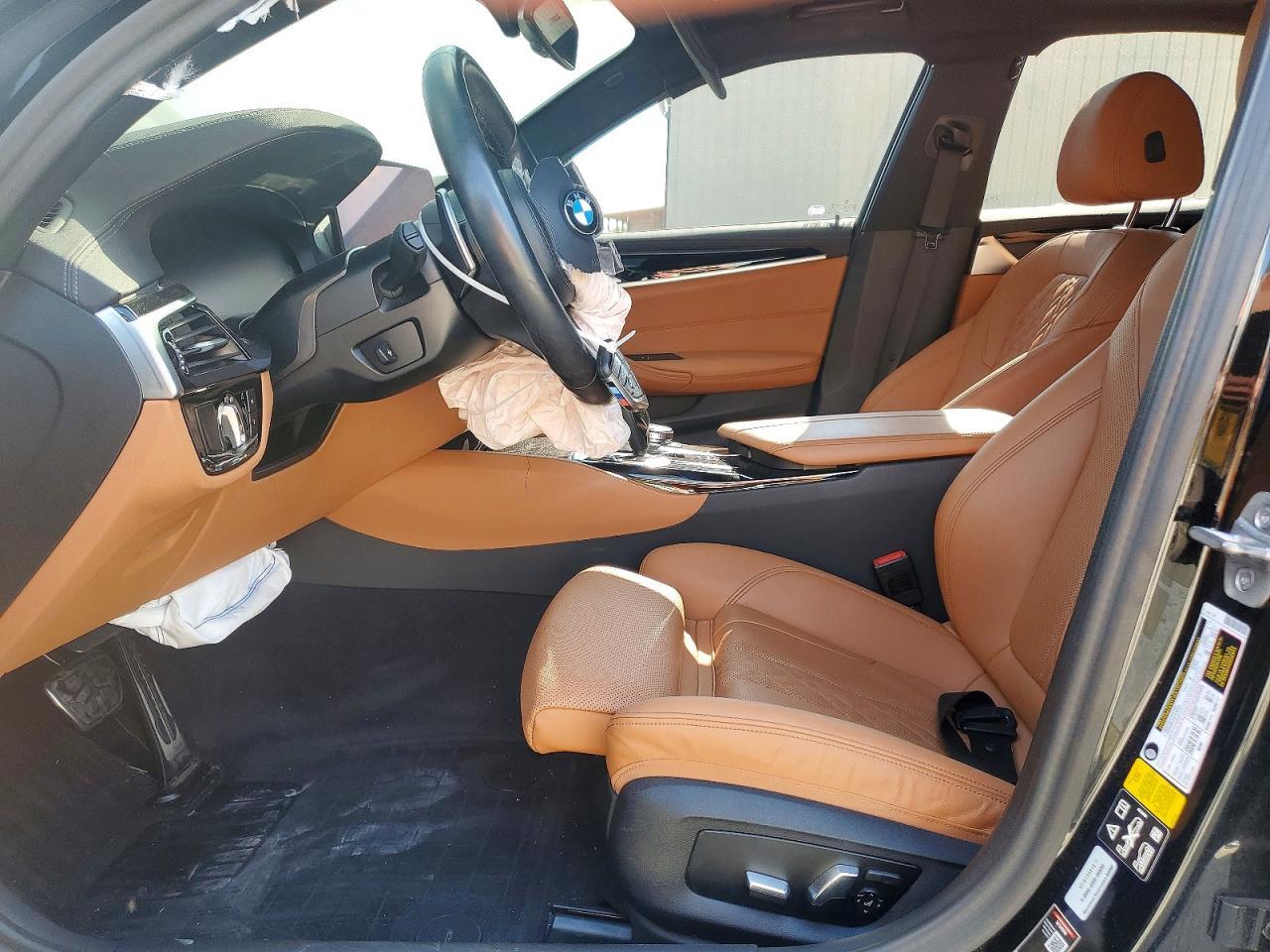 2023 BMW 530 Xi - Фото 7