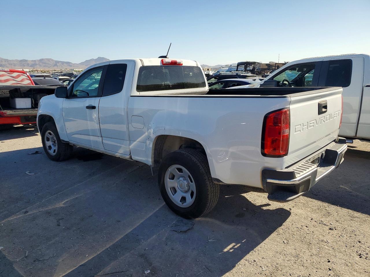 2022 Chevrolet Colorado - Image 2
