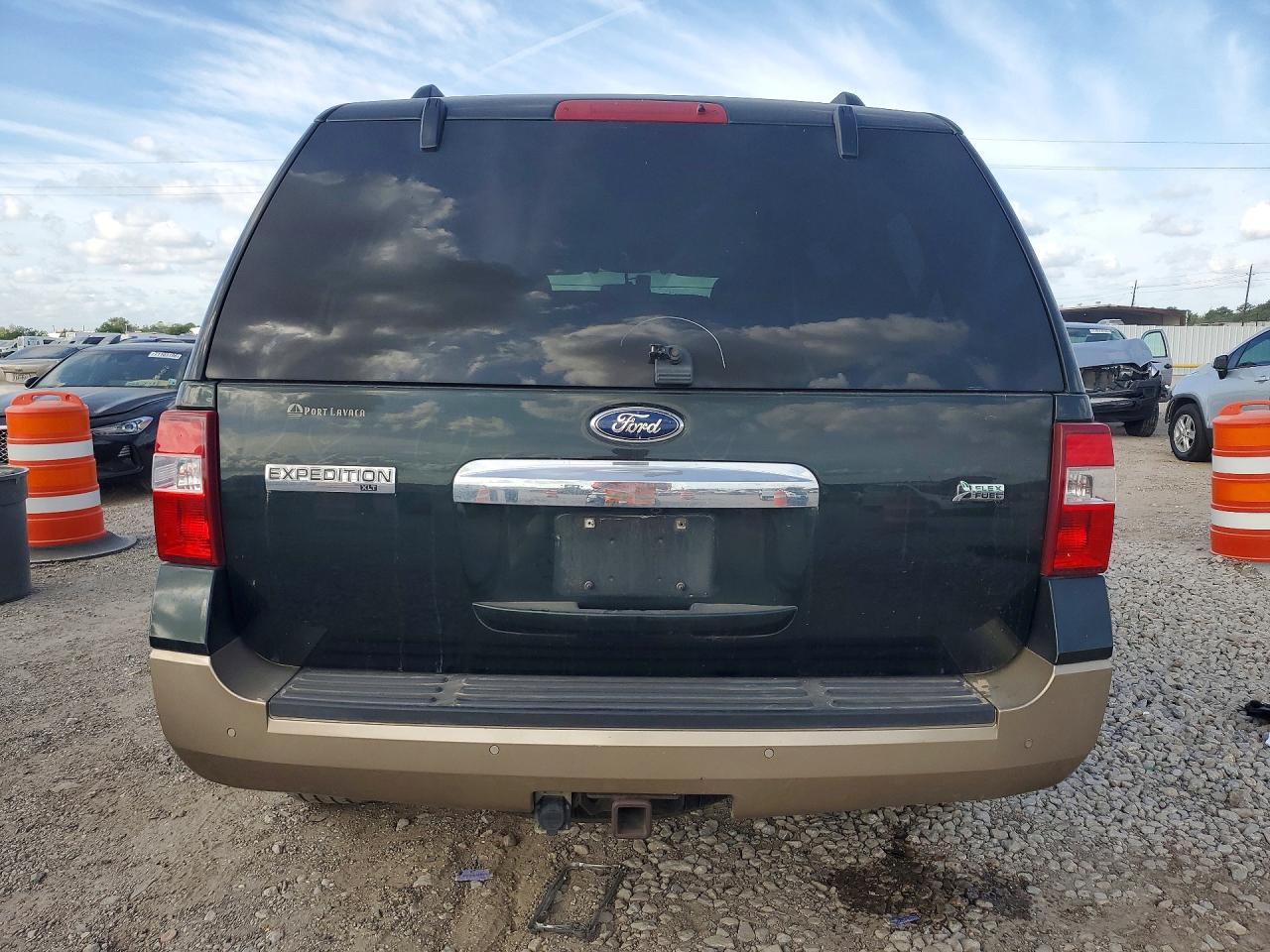 2013 Ford Expedition Xlt - Image 6