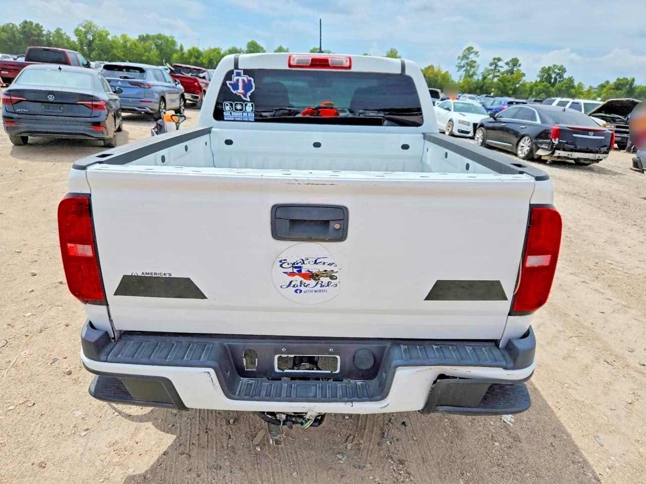 2015 Chevrolet Colorado - Image 6