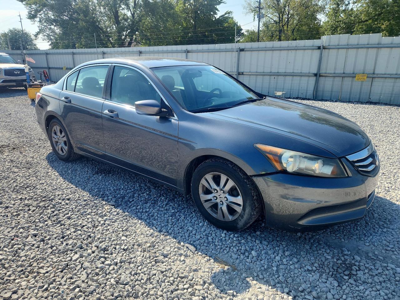 2011 Honda Accord Lxp - Image 4