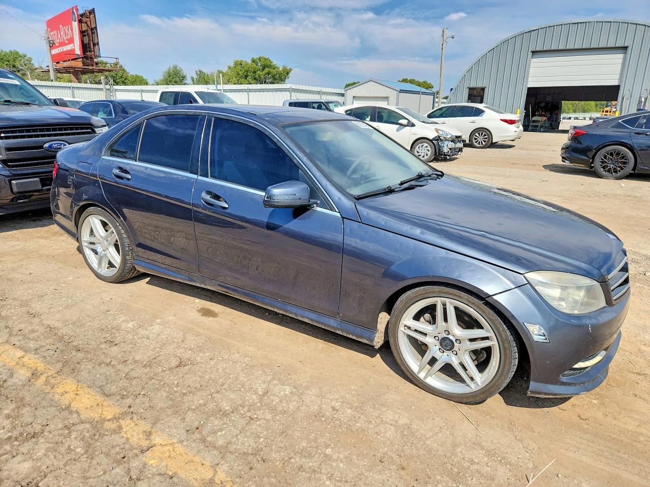 2011 Mercedes-Benz C 300 - Image 4