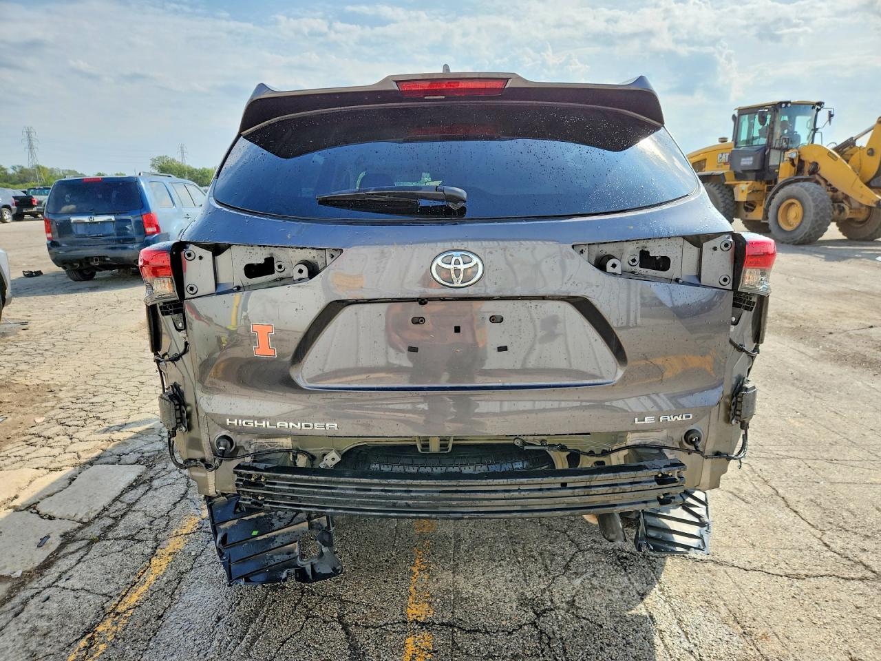 2021 Toyota Highlander Le - Фото 6