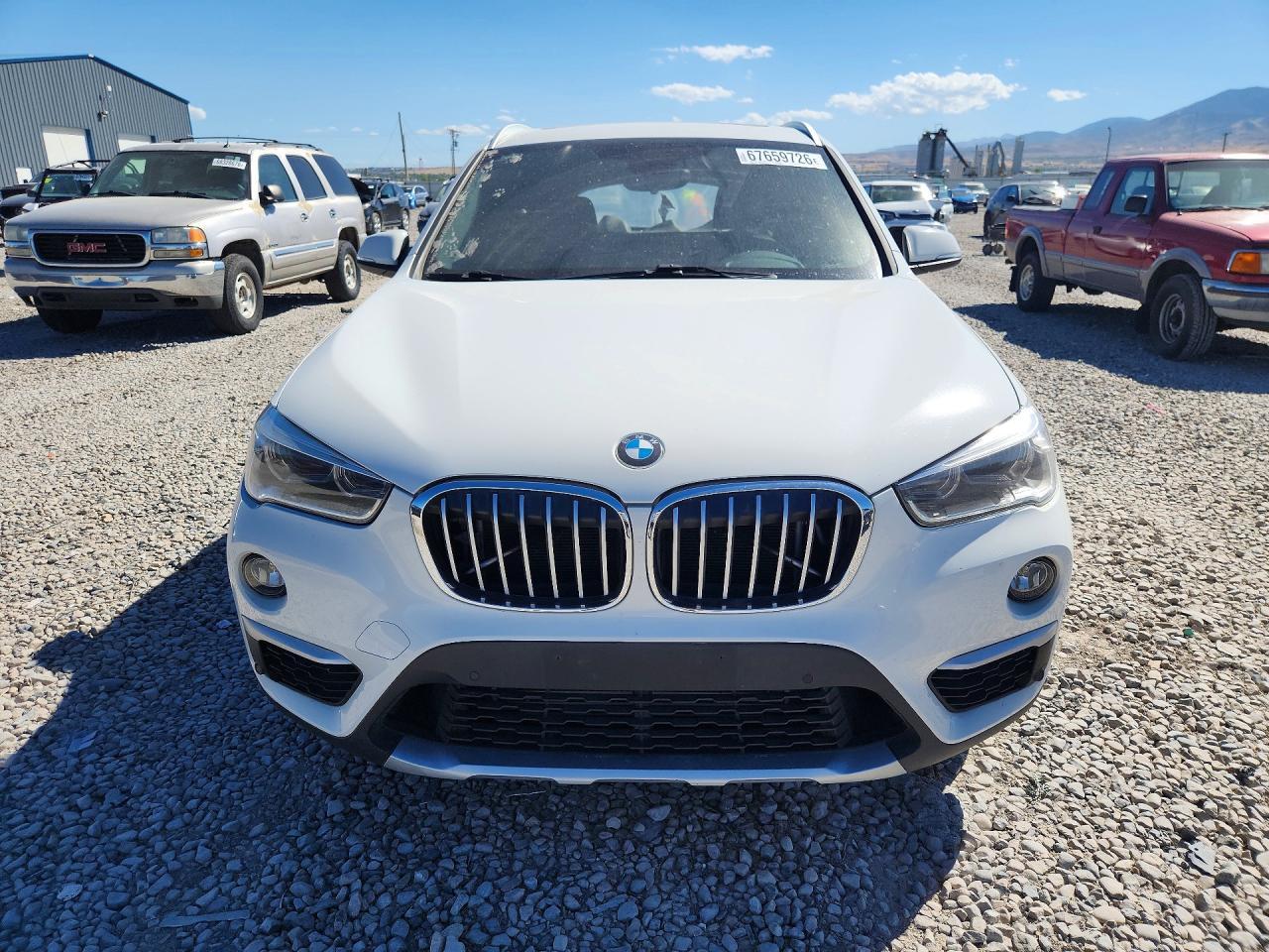 2017 BMW X1 xDrive28I - Фото 5