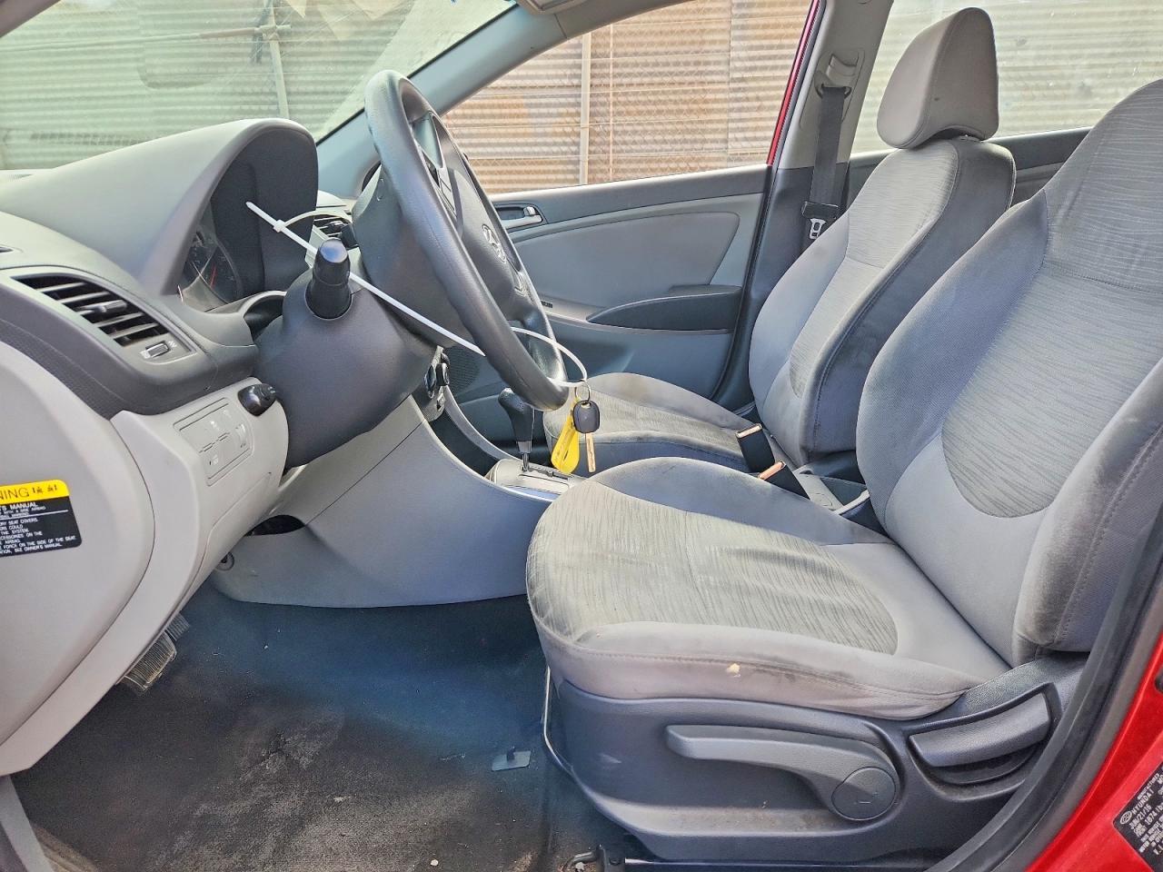 2017 Hyundai Accent Se - Image 7