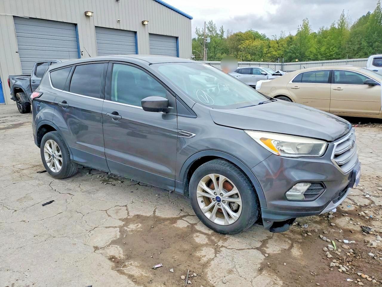 2017 Ford Escape Se - Image 4