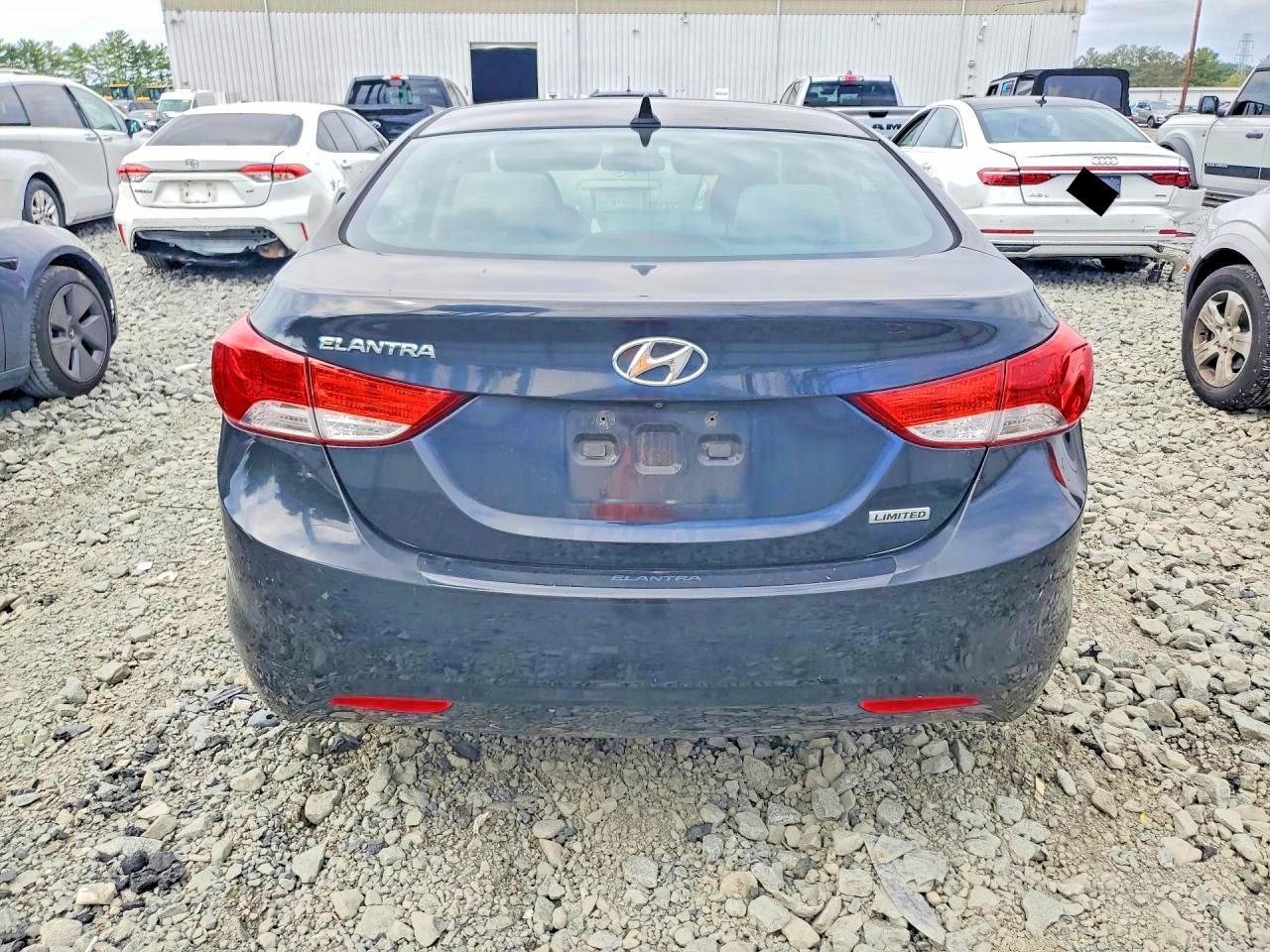 2012 Hyundai Elantra Limited - Фото 6