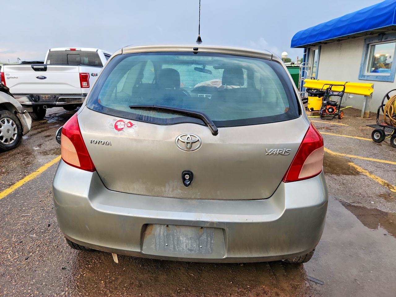 2007 Toyota Yaris Base - Фото 6