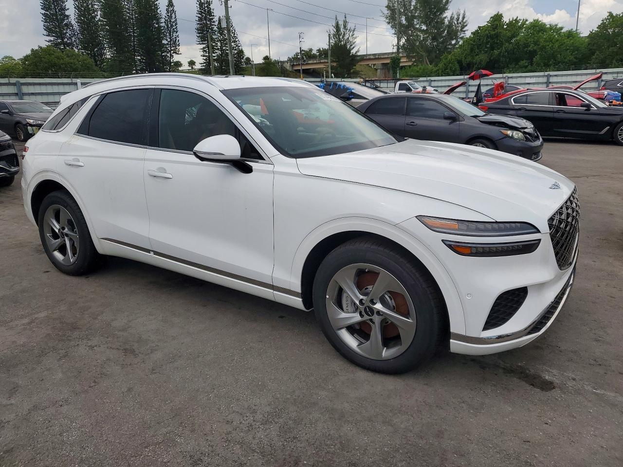 2026 Genesis Gv70 Advanced - Image 4