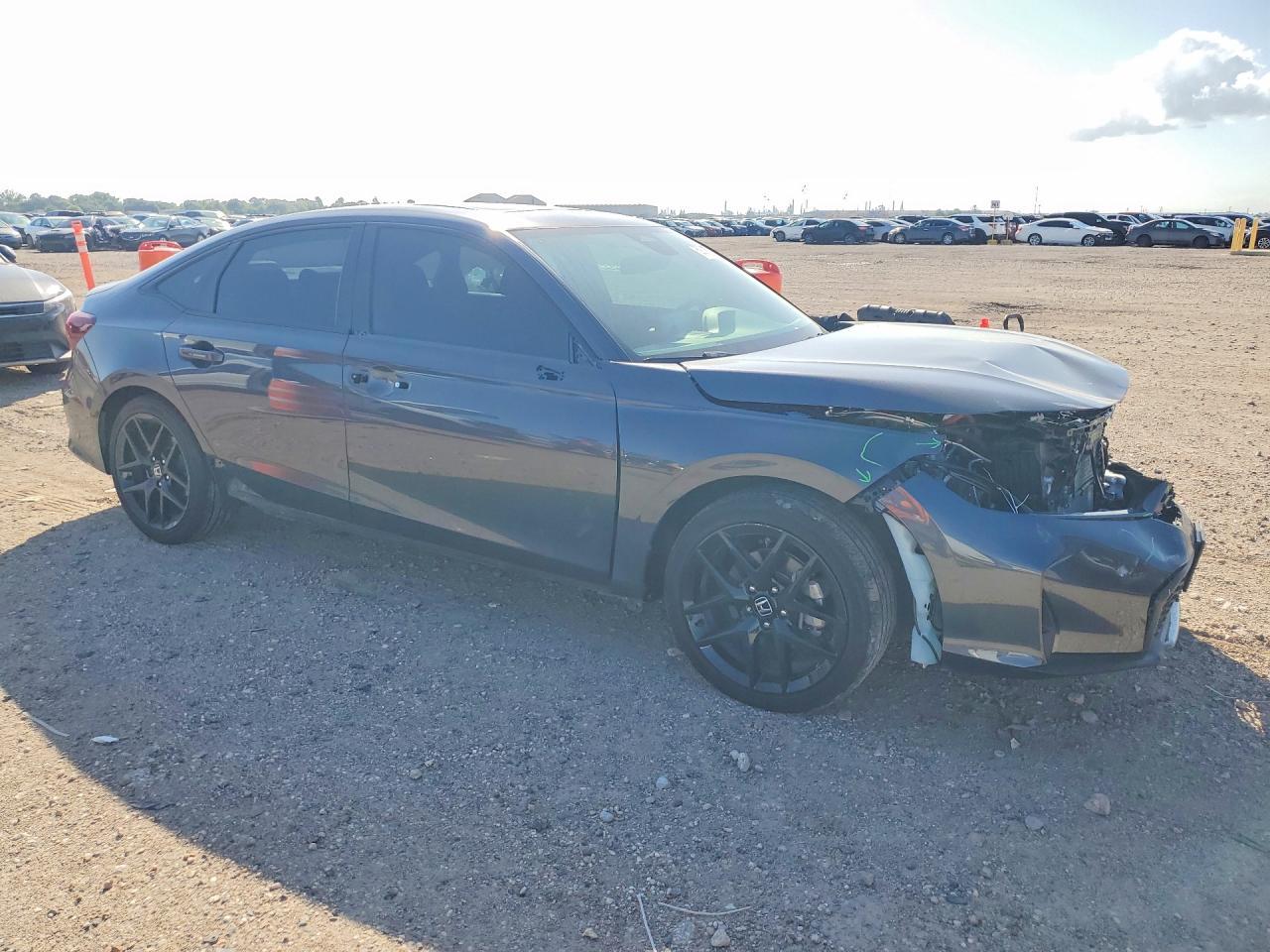 2025 Honda Civic Sport - Фото 4