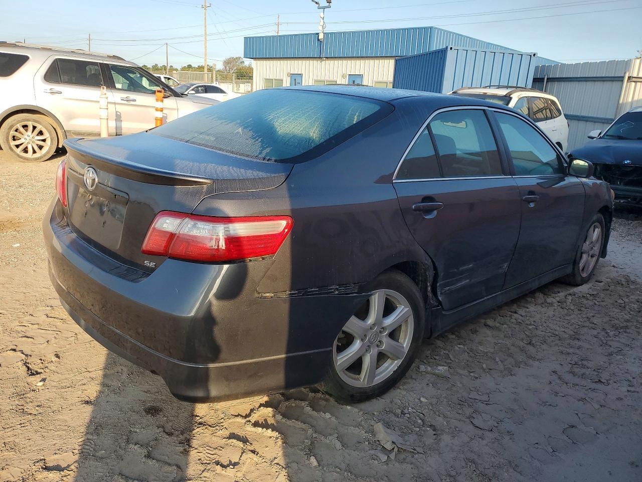 2009 Toyota Camry Se - Фото 3