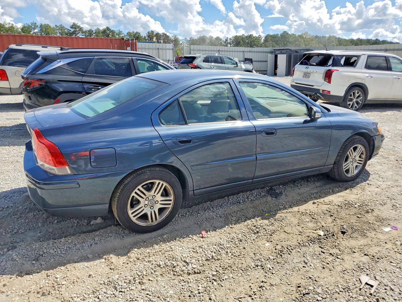 2007 Volvo S60 2.5T - Image 3