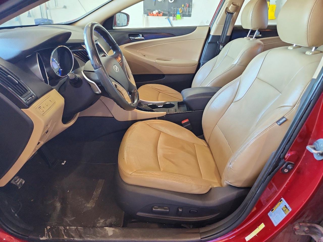 2011 Hyundai Sonata Limited 2.0T - Image 7