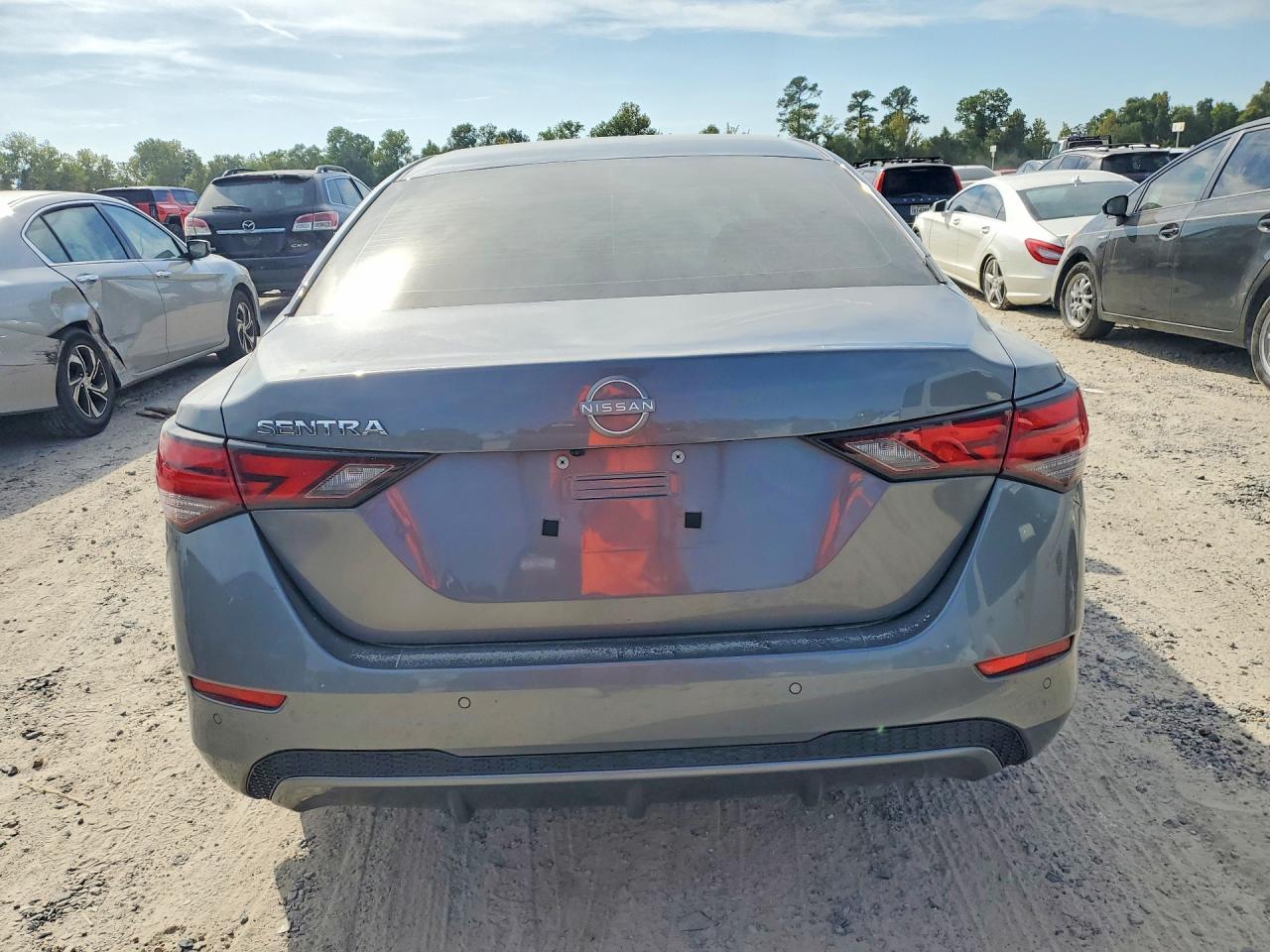 2024 Nissan Sentra S - Image 6