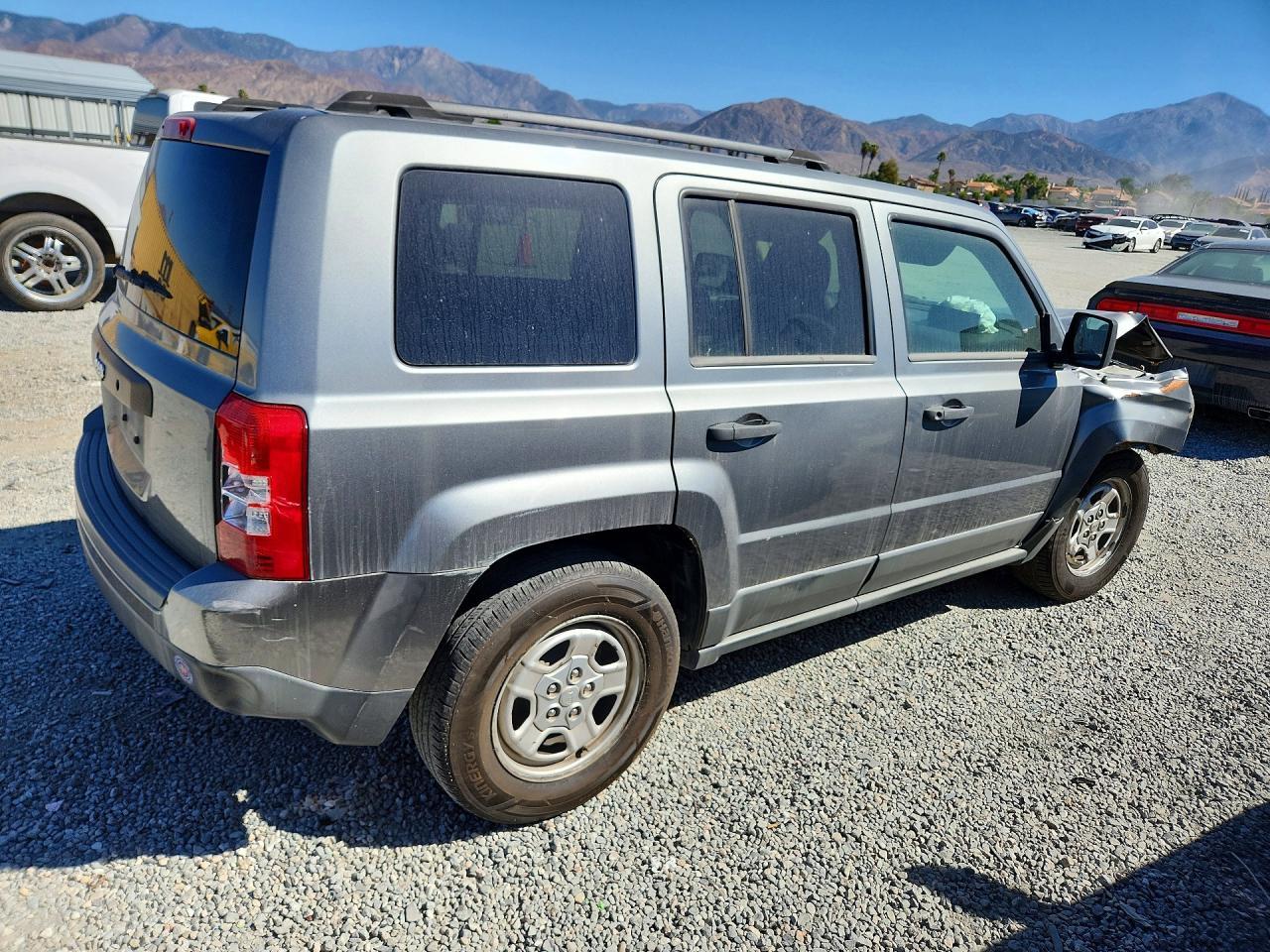 2013 Jeep Patriot Sport - Фото 3