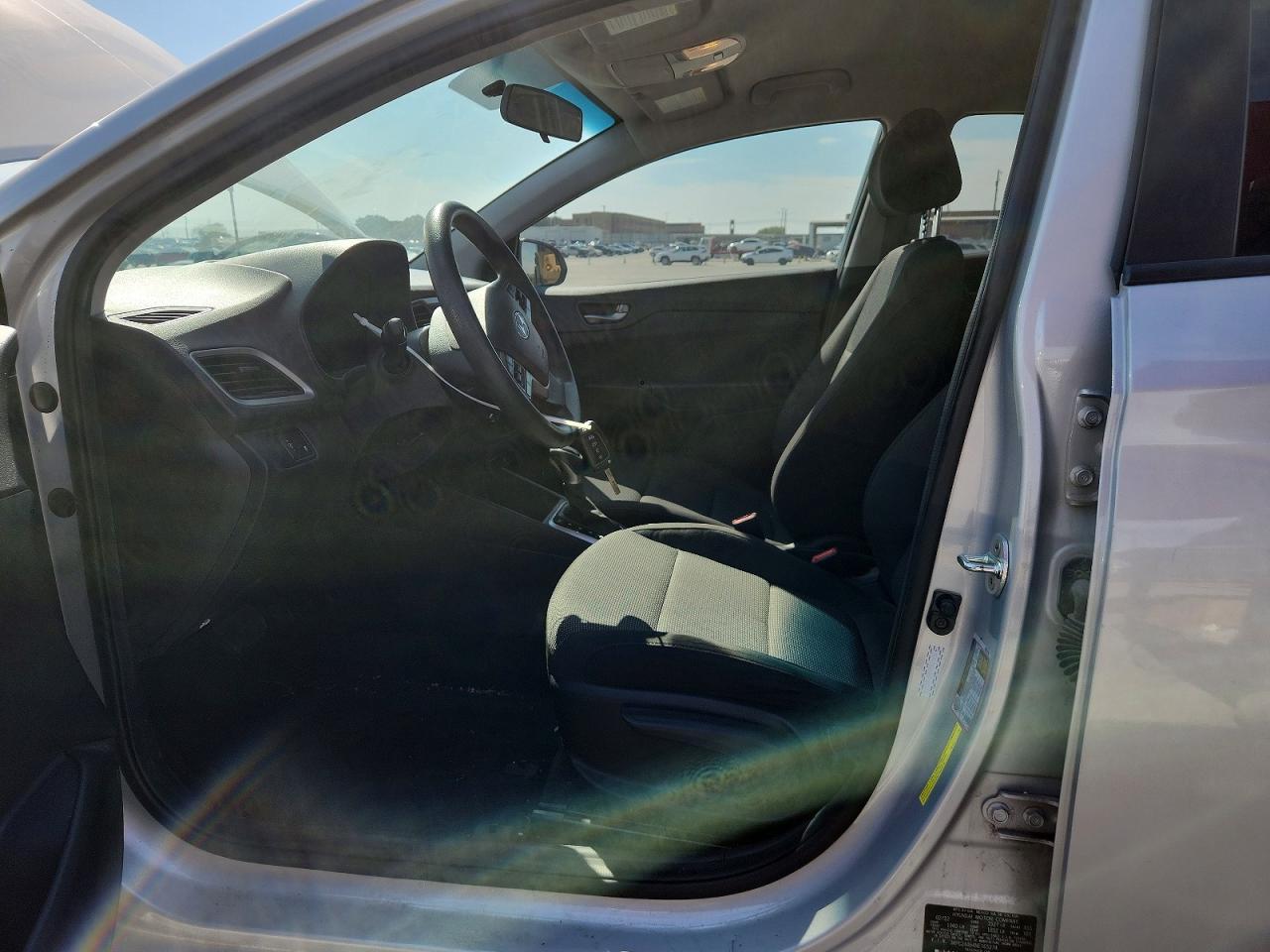 2022 Hyundai Accent Se - Image 7