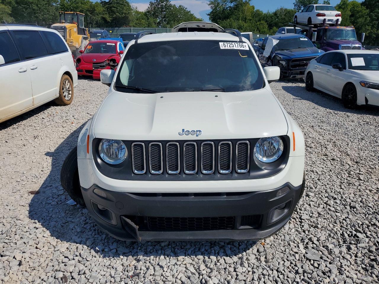 2017 Jeep Renegade Latitude - Фото 5