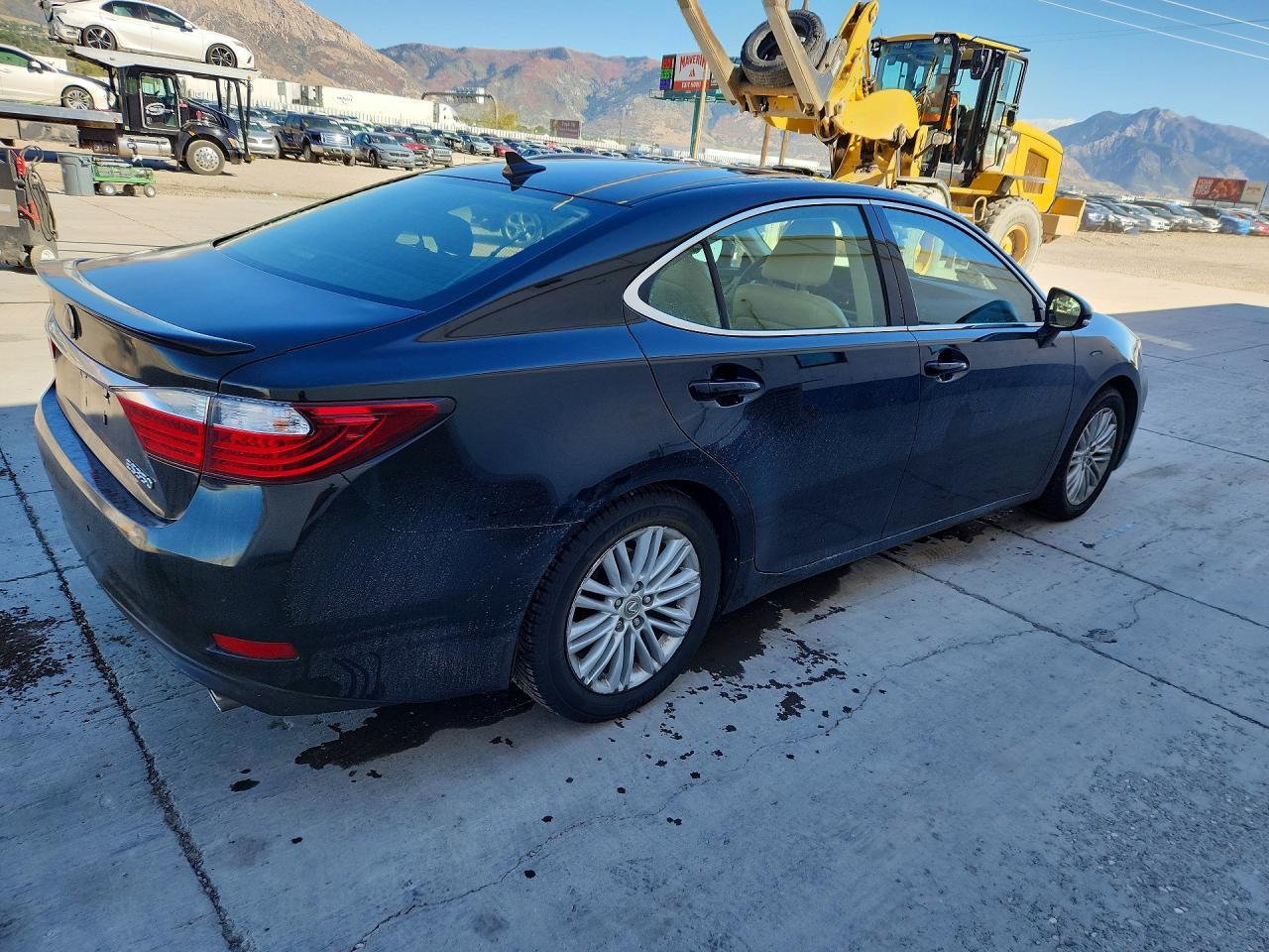 2014 Lexus Es 350 - Image 3