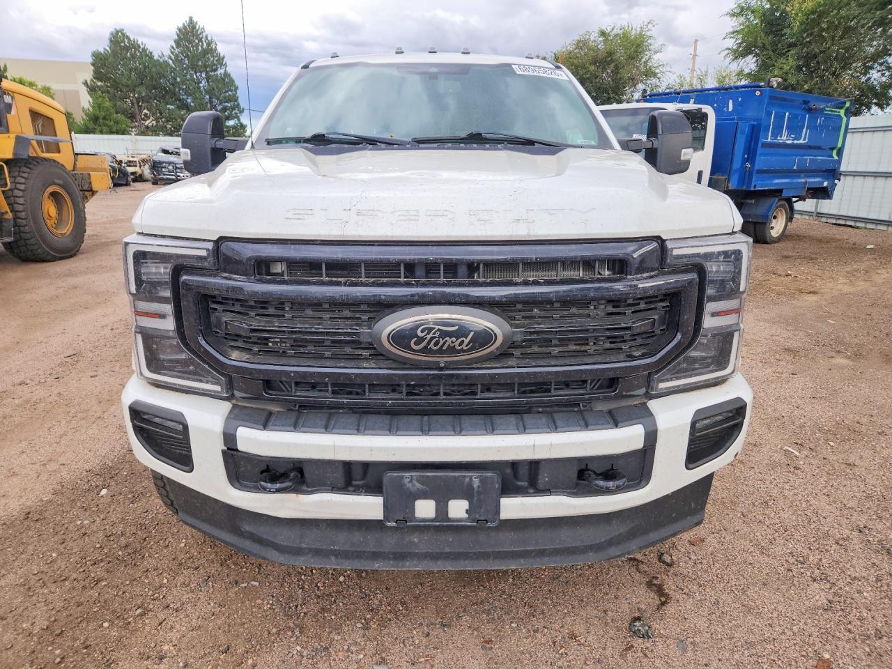 2021 Ford F350 Super Duty - Image 5