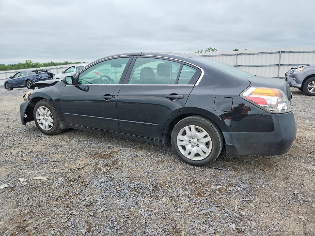 2009 Nissan Altima 2.5 - Image 2