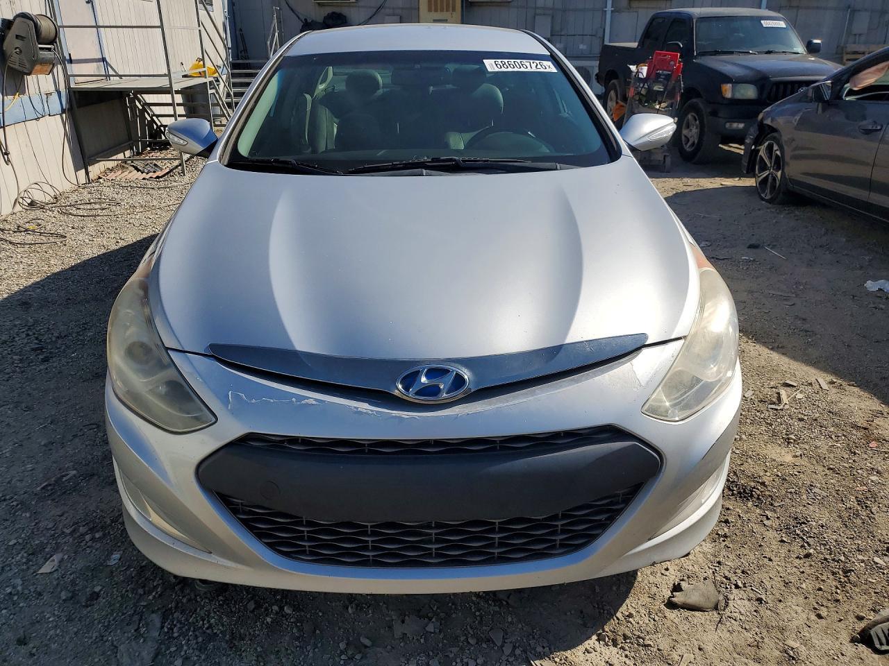 2013 Hyundai Sonata Hybrid - Image 5