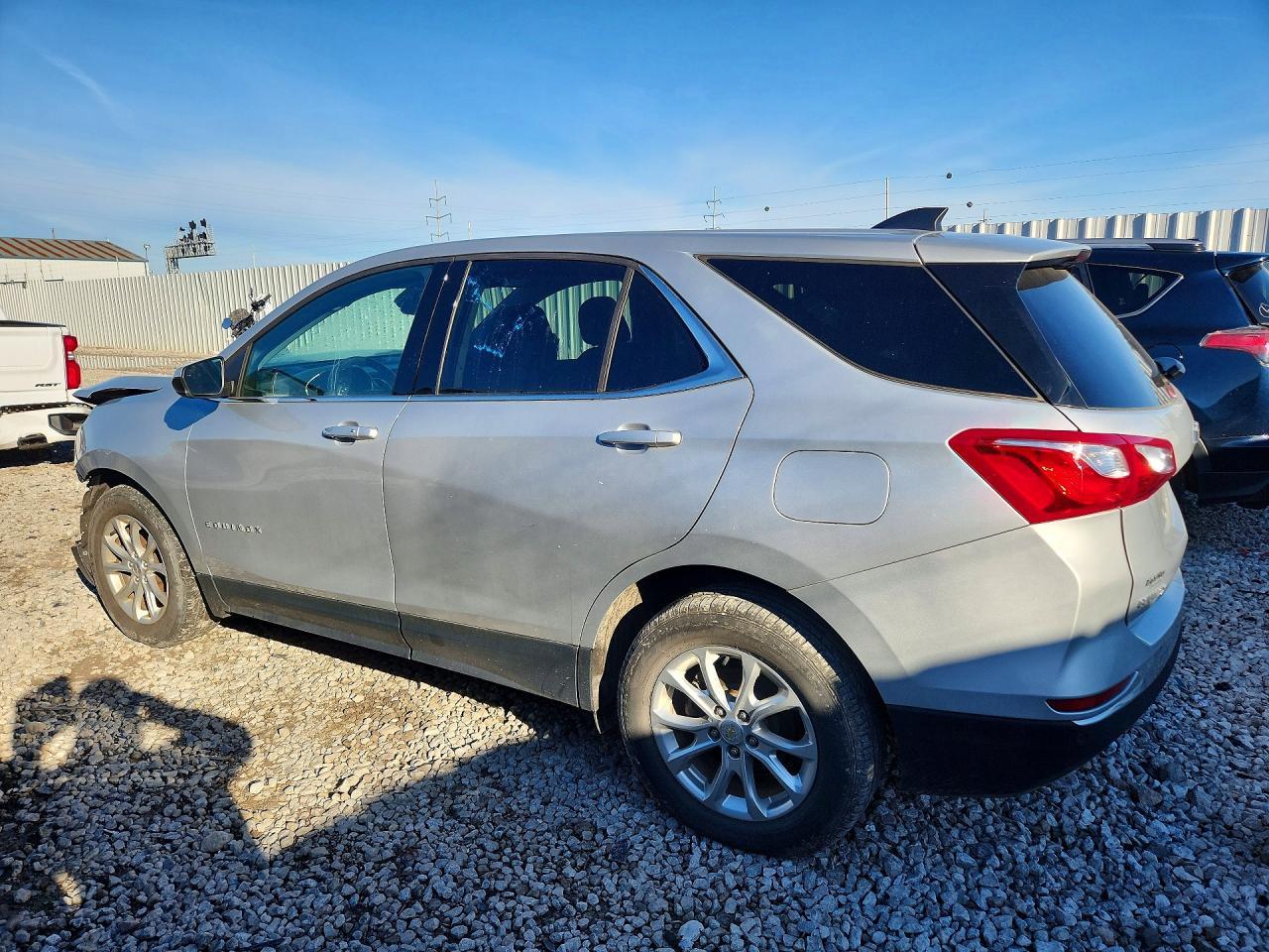 2020 Chevrolet Equinox Lt - Фото 2