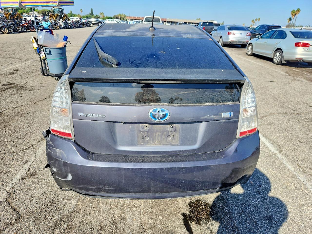 2011 Toyota Prius Three - Image 6