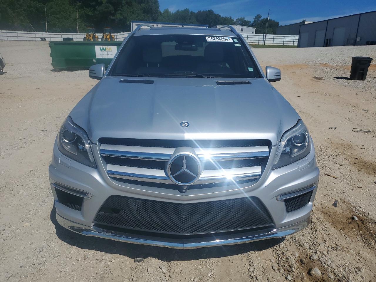 2016 Mercedes-Benz Gl 550 4Matic - Image 5