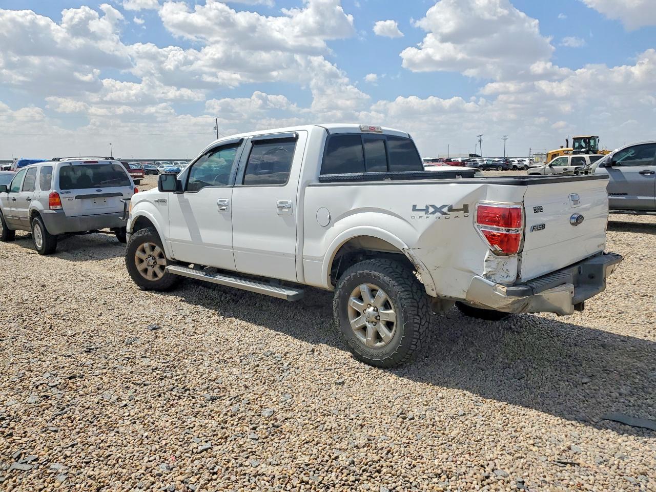 2013 Ford F150 Supercrew - Фото 2