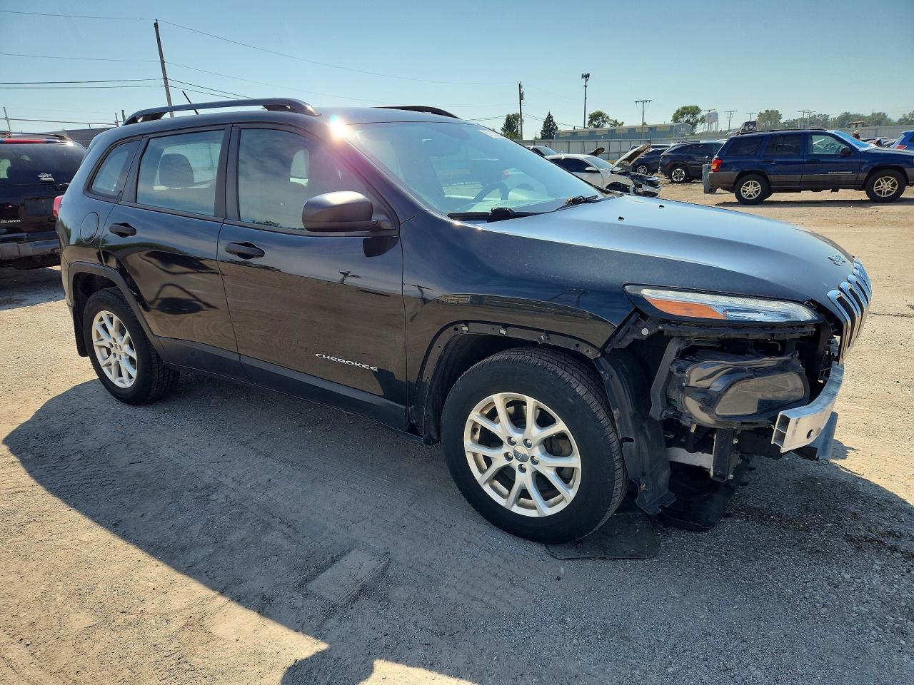 2015 Jeep Cherokee Sport - Image 4