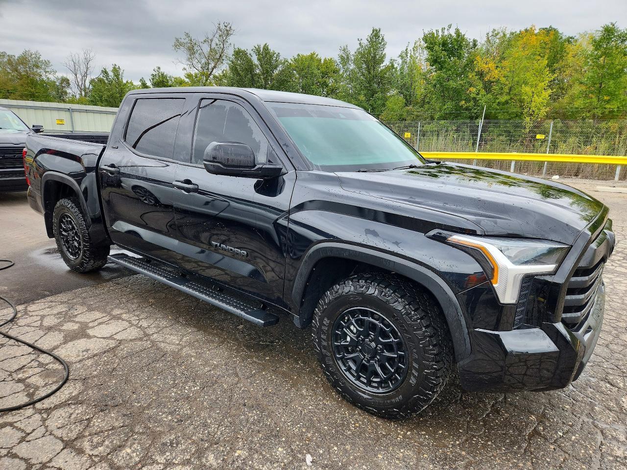 2026 Toyota Tundra Sr5 - Image 4