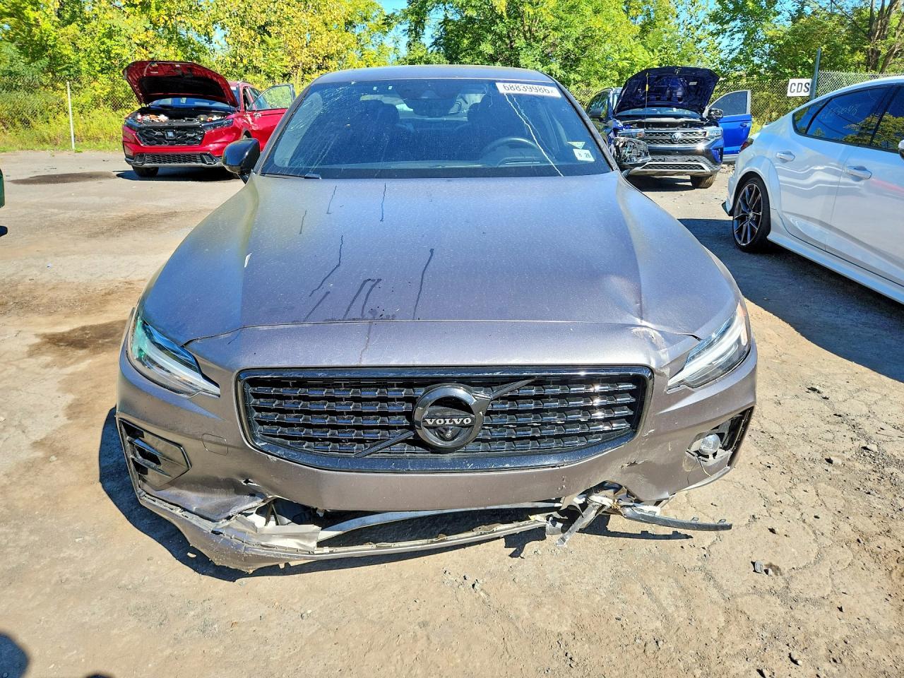 2021 Volvo S60 T6 R-Design - Фото 5