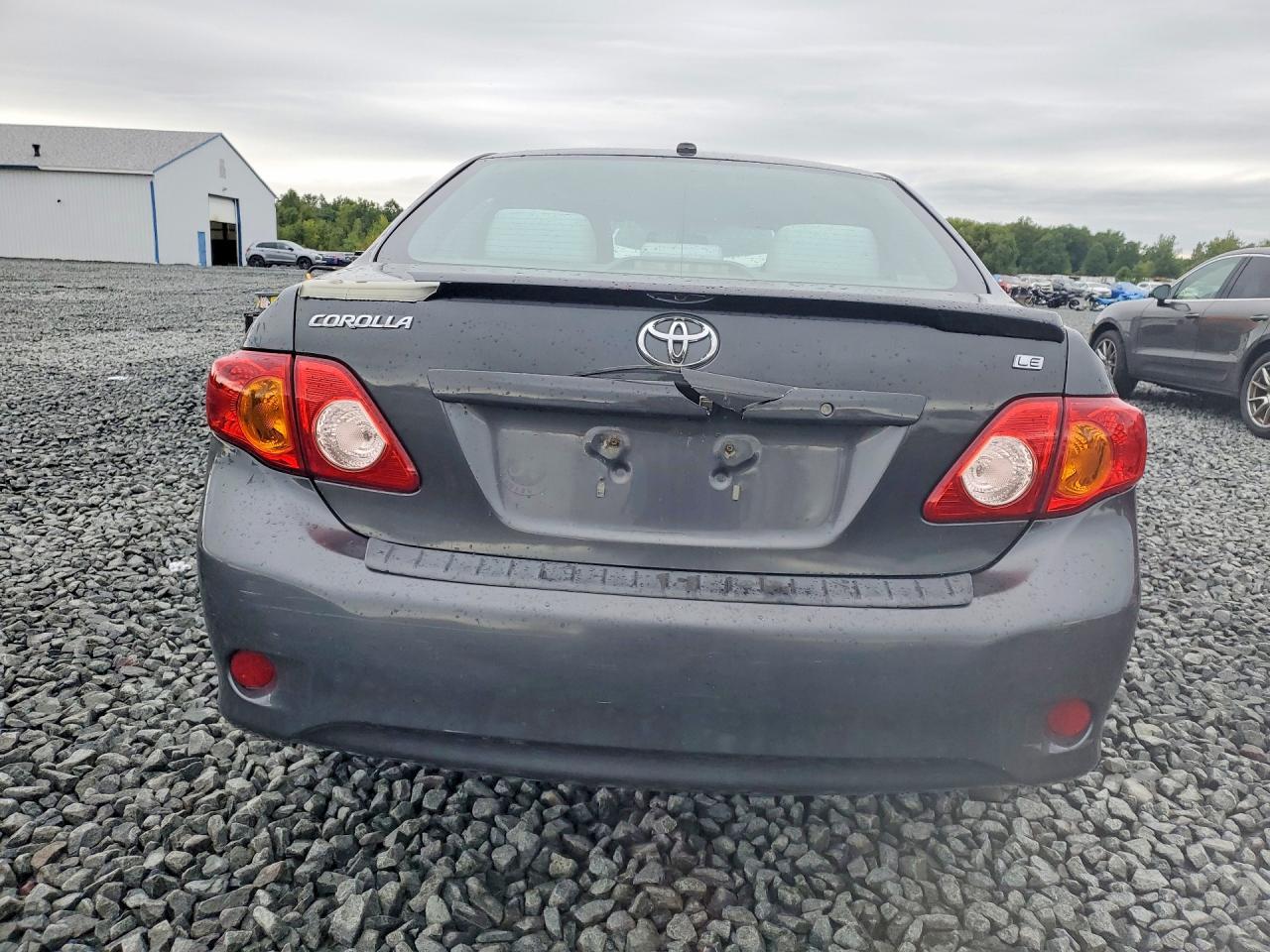 2010 Toyota Corolla Le - Image 6