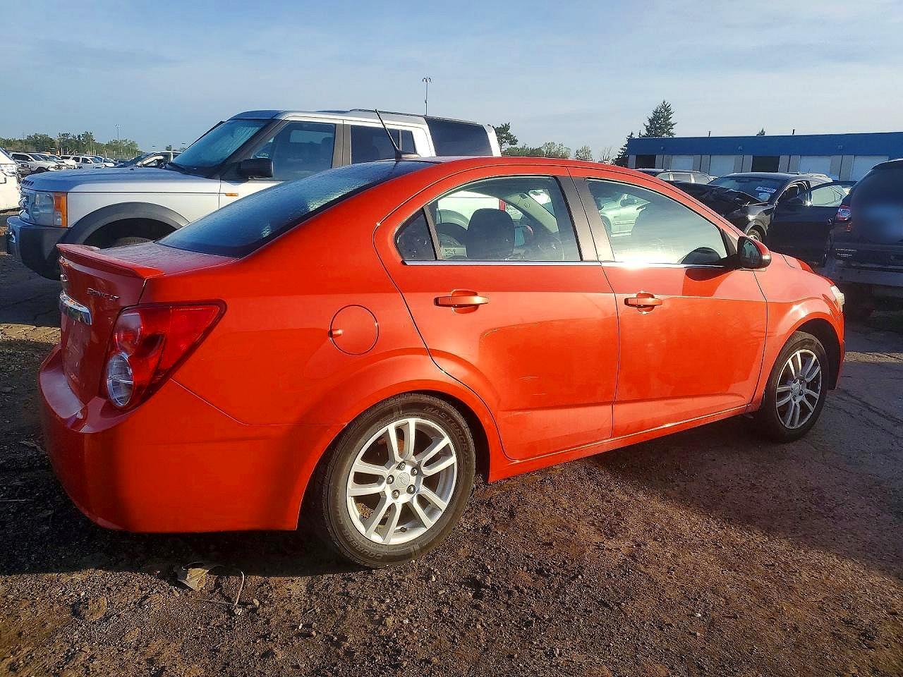 2013 Chevrolet Sonic Lt - Фото 3