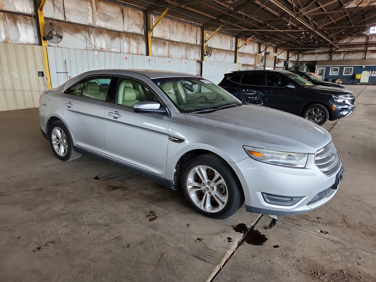 2014 Ford Taurus Sel - Фото 4