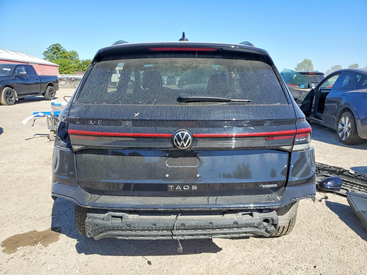 2025 Volkswagen Taos Se Black - Фото 6