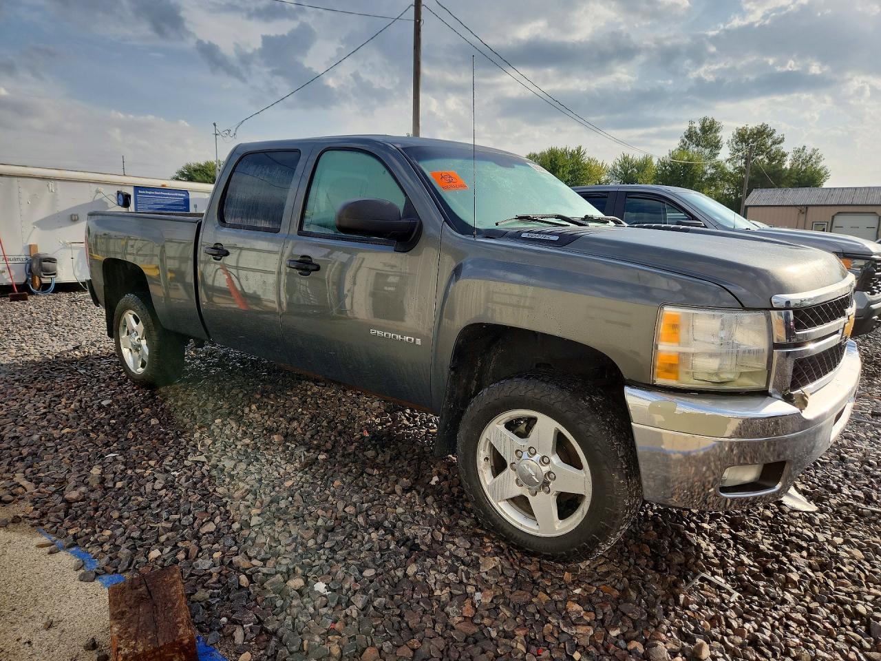 2011 Chevrolet Silverado K2500 Heavy Duty - Image 4