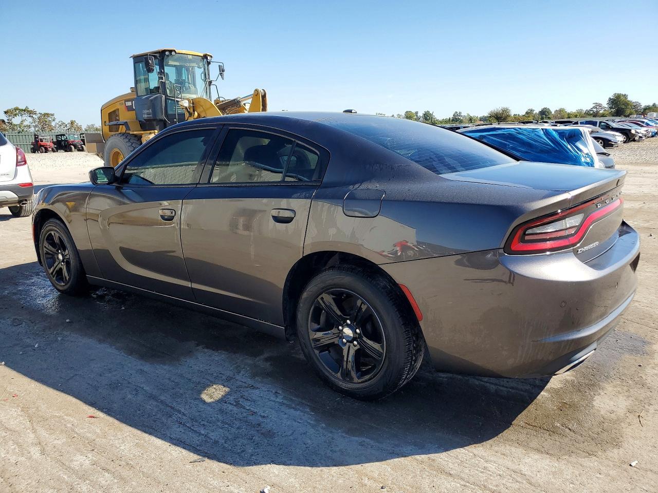 2021 Dodge Charger Sxt - Фото 2