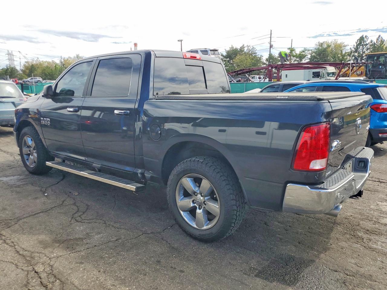 2017 Ram 1500 Slt - Фото 2