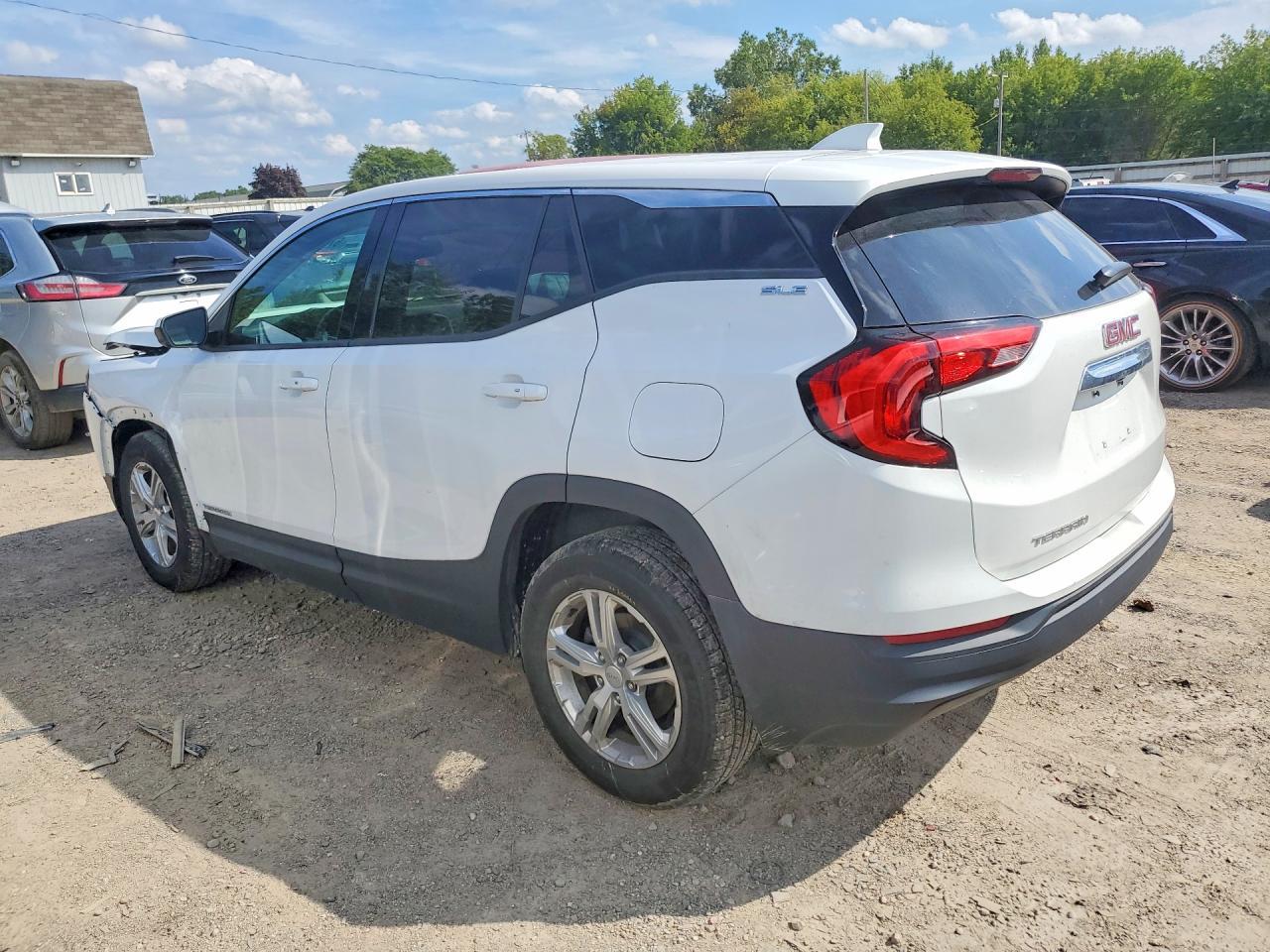 2019 GMC Terrain Sle - Фото 2