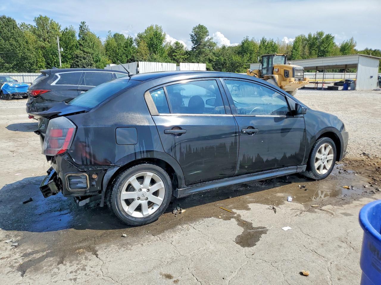2010 Nissan Sentra 2.0 - Фото 3