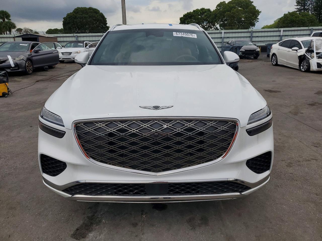 2026 Genesis Gv70 Advanced - Image 5