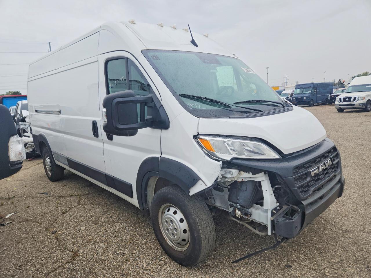 2023 Ram Promaster 2500 Delivery Van - Image 4