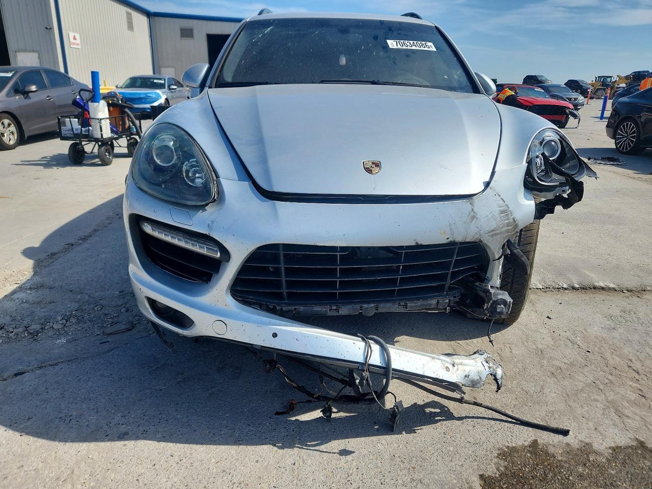2013 Porsche Cayenne Gts - Image 5