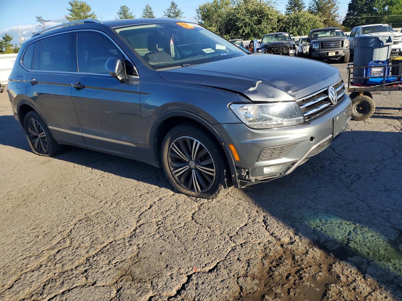 2018 Volkswagen Tiguan Se - Фото 4