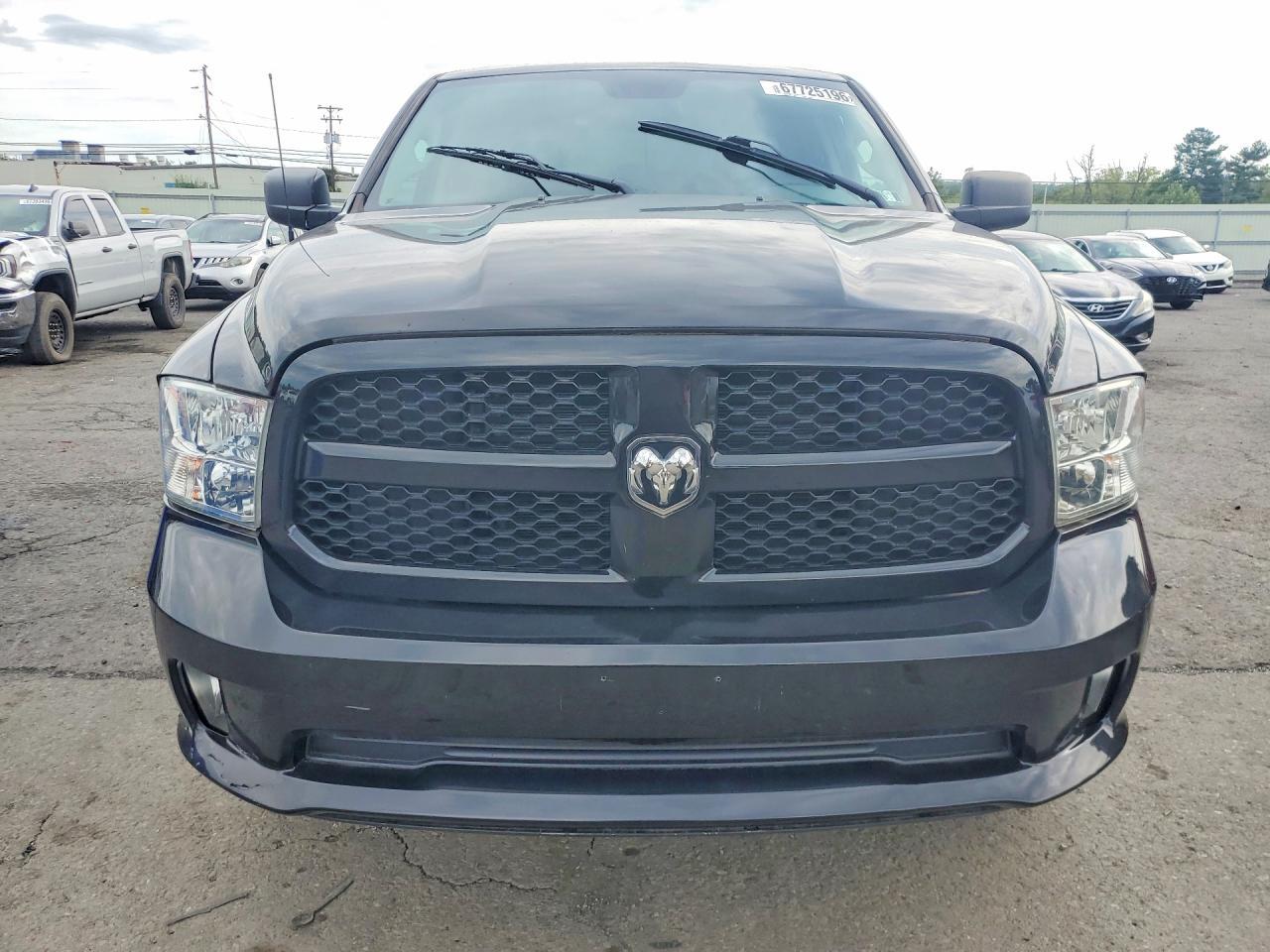 2019 Ram 1500 Classic Tradesman - Фото 5